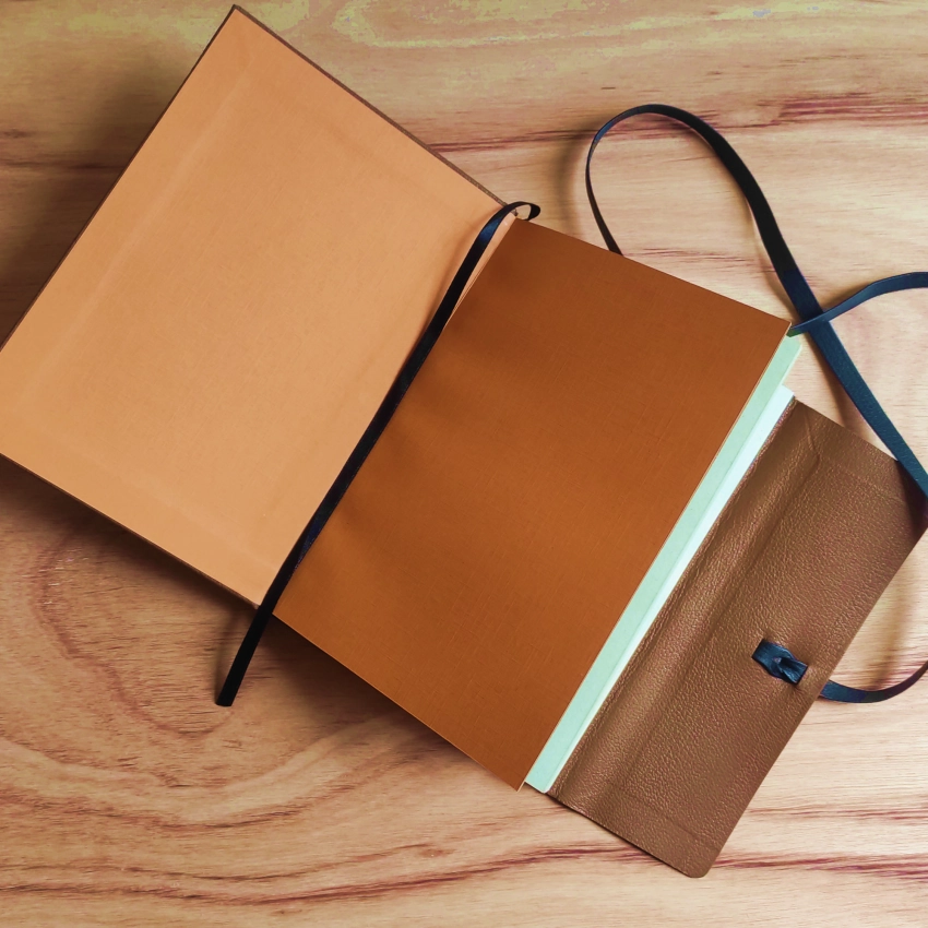 Mockup v02 tienda libro3.2